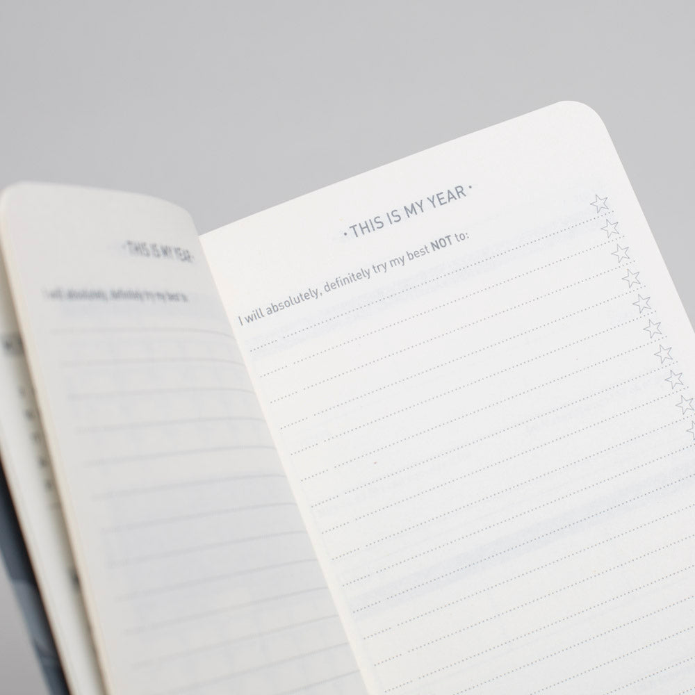 Matilda Myres | 2027 Diary - Slim Weekly Planner with Notes | Week-to-View in Grey